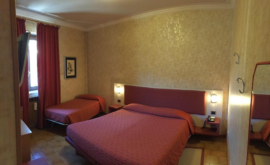 Euro Hotel إدولو المظهر الخارجي الصورة